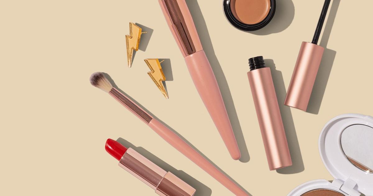 Clean Skincare in Mexico Is a $2.47B Market Growing at 14.6% — and the Shelf Is Basically Empty